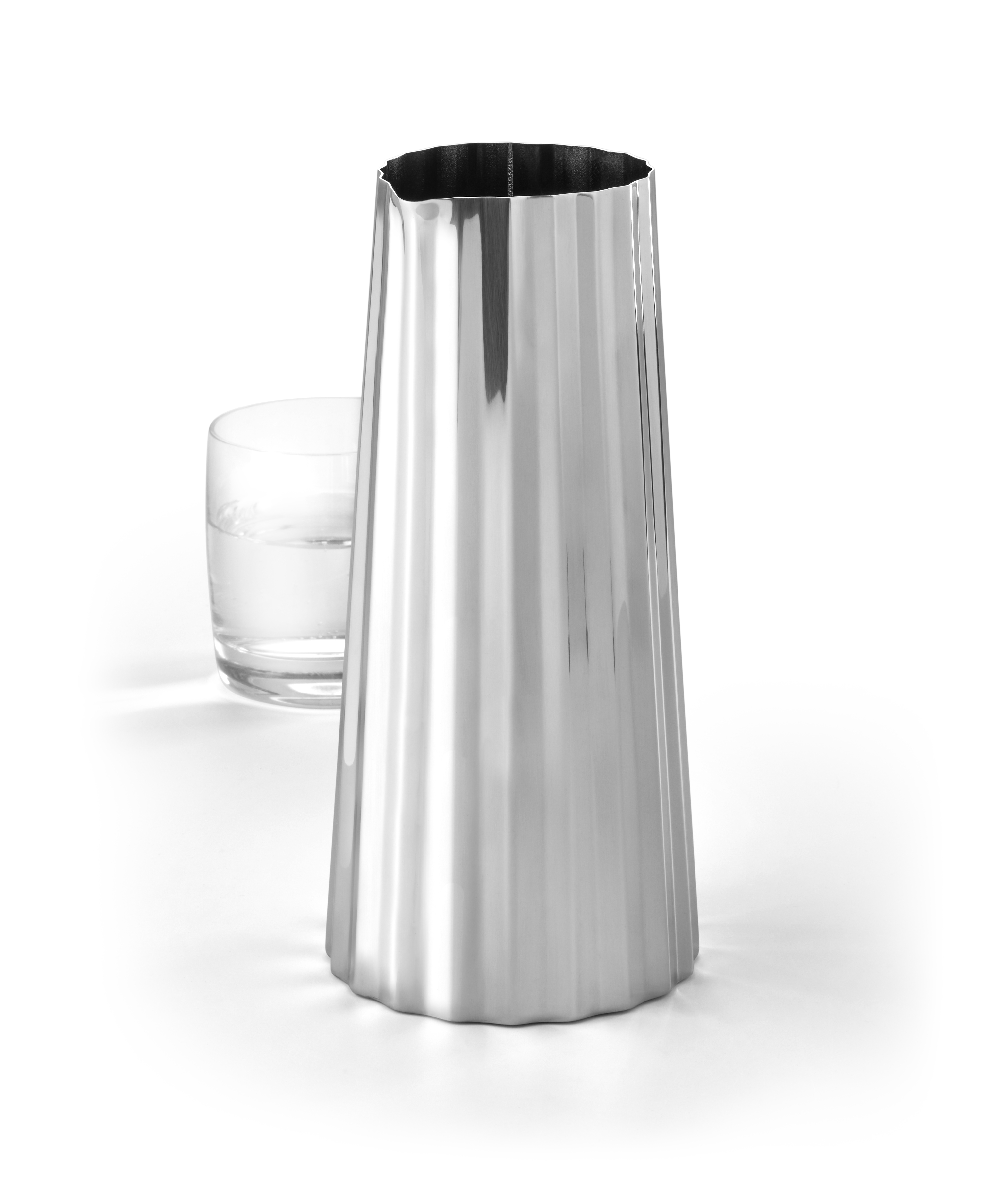 STRIPES Wasserkaraffe – Stilvoll Wasser servieren